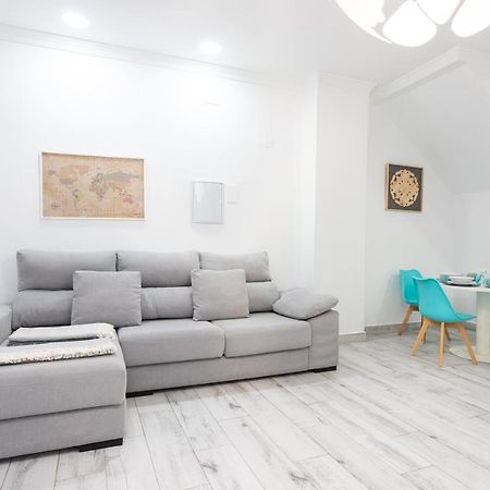 Apartamento Carmen Malaga Bagian luar foto