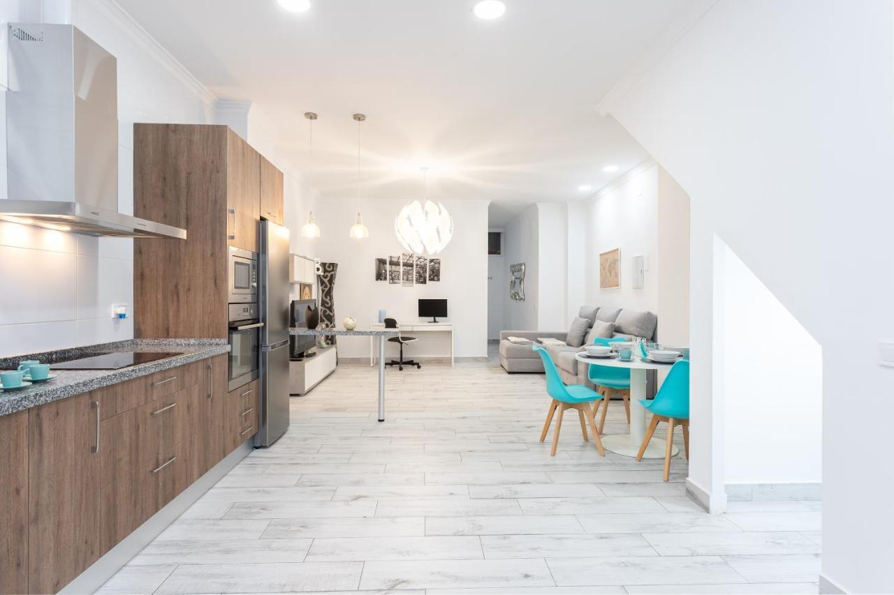Apartamento Carmen Malaga Bagian luar foto