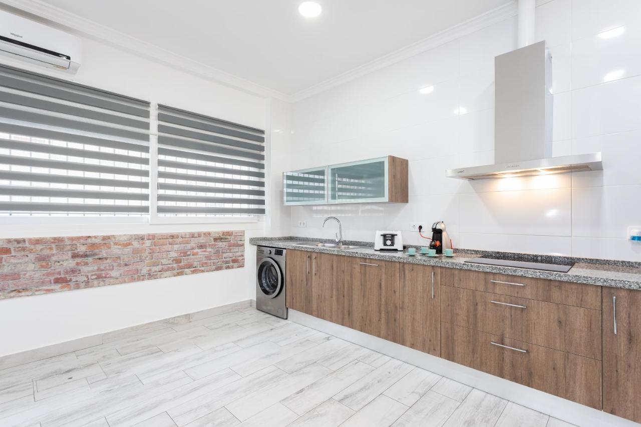 Apartamento Carmen Malaga Bagian luar foto