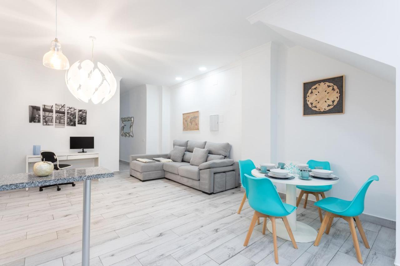 Apartamento Carmen Malaga Bagian luar foto